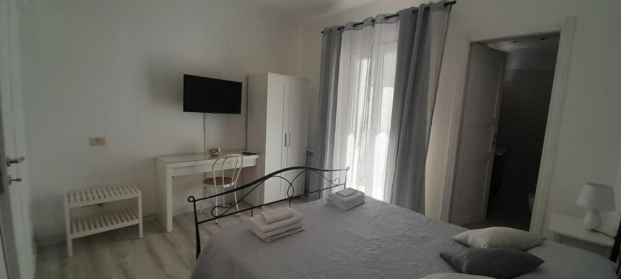 Margherita Guest House 올비아 외부 사진