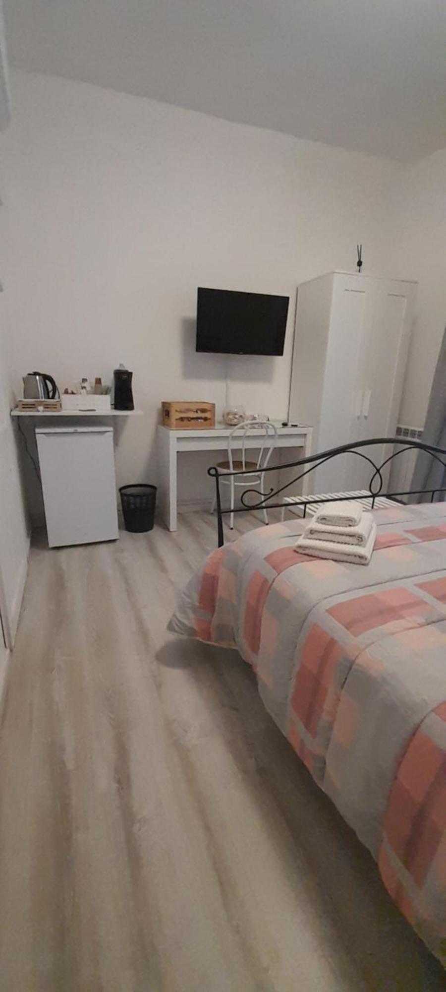 Margherita Guest House 올비아 외부 사진